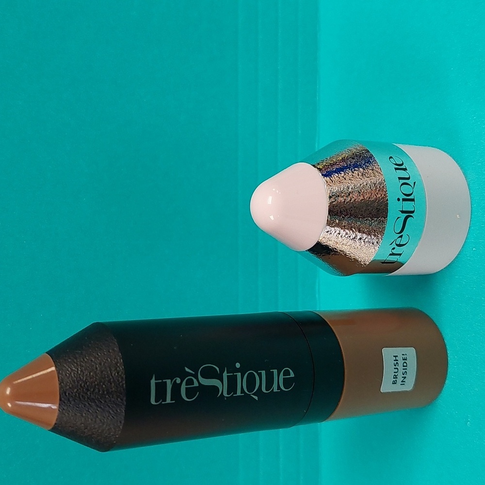 Trestique cheek stick and starlighter